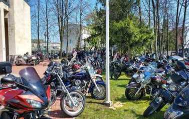 Motocykliści rozpoczęli sezon w Pińczowie 1