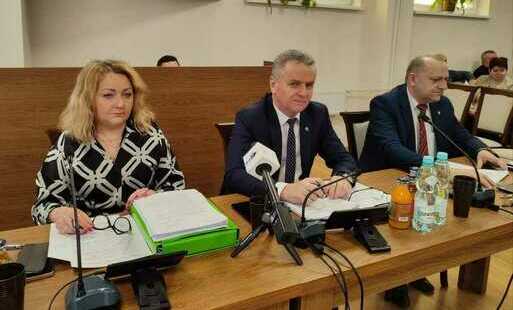 Zdjęcie do Radni podjęli decyzje