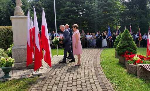 Zdjęcie do Pińczowianie uczcili 104 rocznicę Bitwy Warszawskiej i Święto Wojska Polskiego.