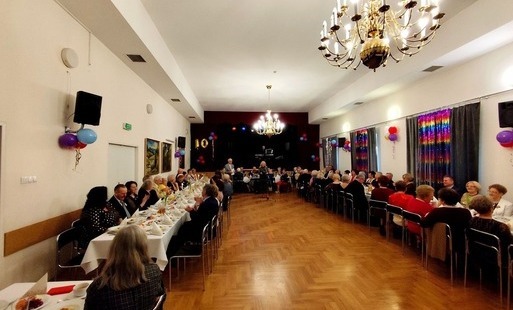 Zdjęcie do Dziesięć lat &bdquo;Seniority&rdquo;